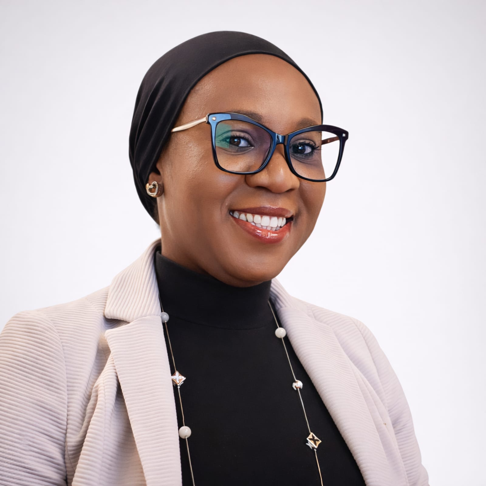 Portrait of Bimpe Bakare, mediator, coach, speaker and author